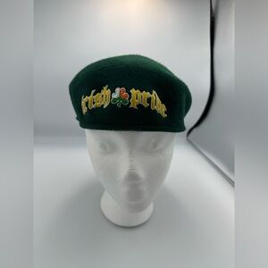 Vintage green beret Irish pride dog daze tag 100% wool